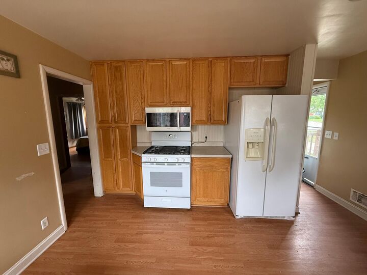 Property Photo:  1906 4th Avenue SE  MN 55912 