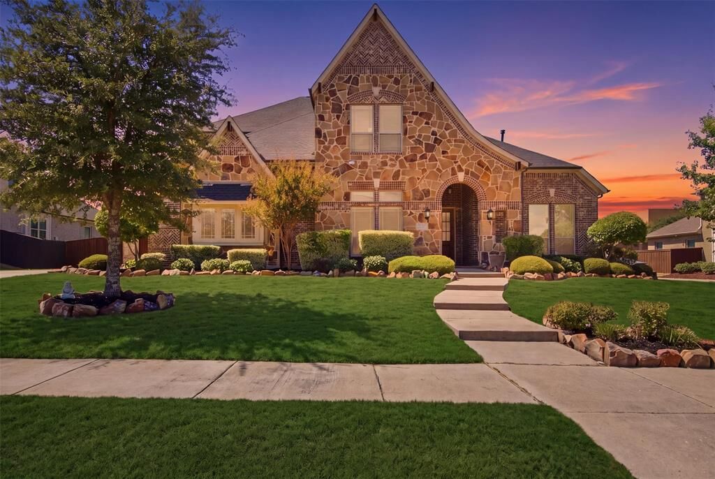 Property Photo:  1201 Waterton Drive  TX 75078 