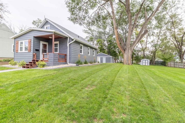 Property Photo: 2614 Morgan St IA 51104