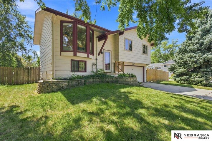 Property Photo:  1245 W Jean Avenue  NE 68522 