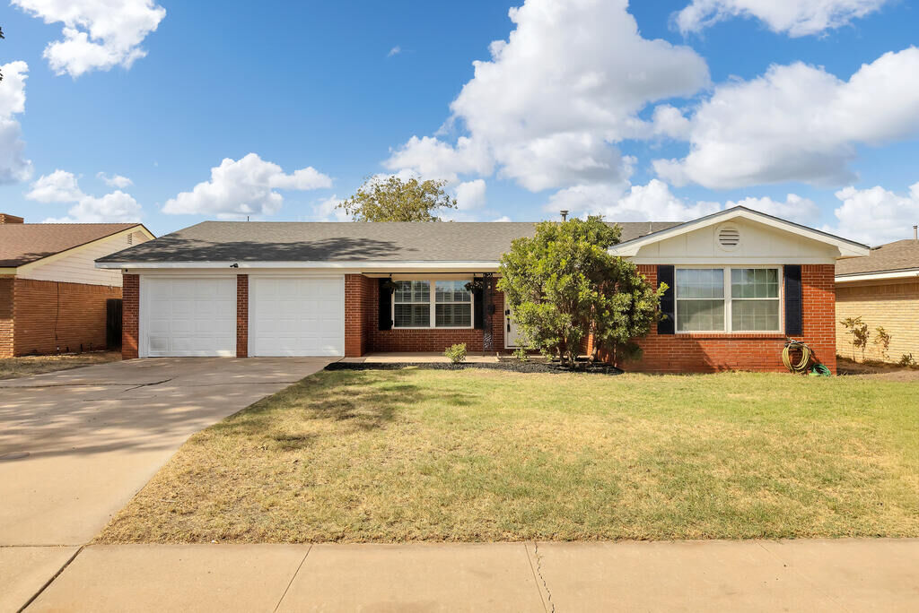 Property Photo: 3715 Scarlet TX 79762