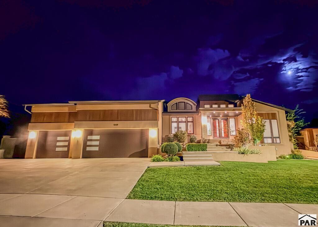 Property Photo: 5638 Venezia Way CO 81005