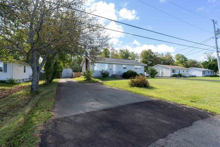 Property Photo:  55 Ash Drive  PE C1A 6X4 