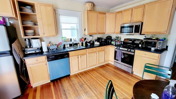 Property Photo:  31 Leonard St 2  MA 02144 