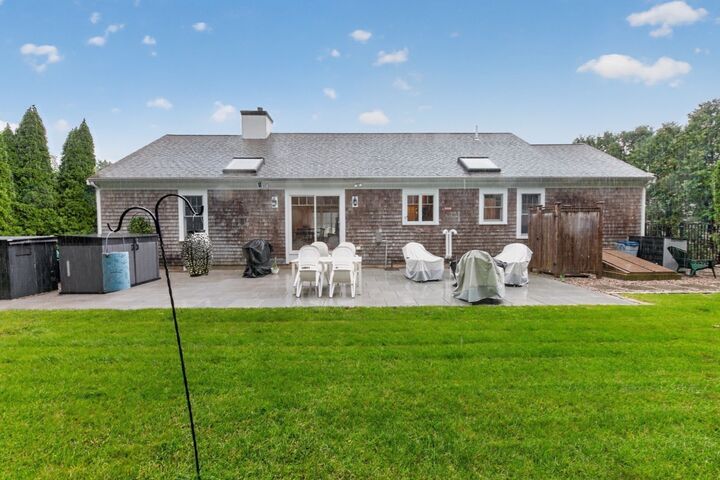 Property Photo:  276 Pheasant Hill Cir  MA 02635 