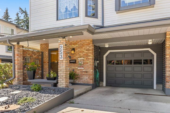 Property Photo:  4037 42 Street NW 253  AB T3A 2M9 