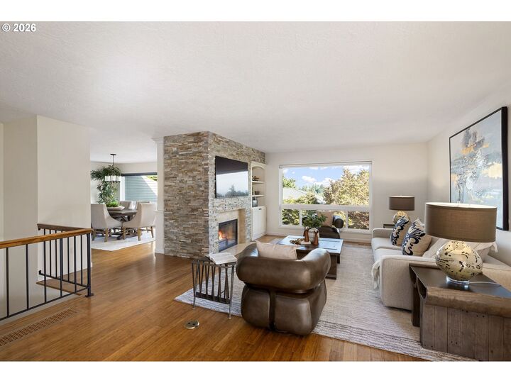 Property Photo: 67 Condolea Ter OR 97035