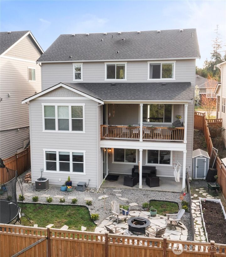 Property Photo:  13419  196th Avenue E  WA 98391 