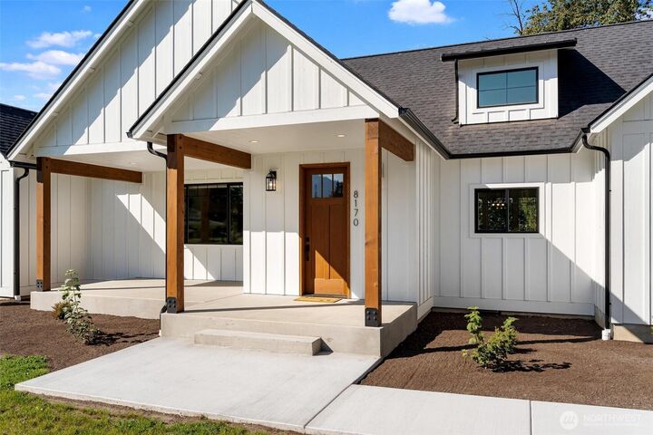 Property Photo: 8170 Lonestar Lane WA 98263