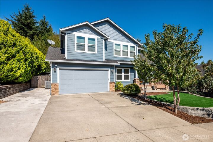 Property Photo: 132 Alta Vista Road WA 98632