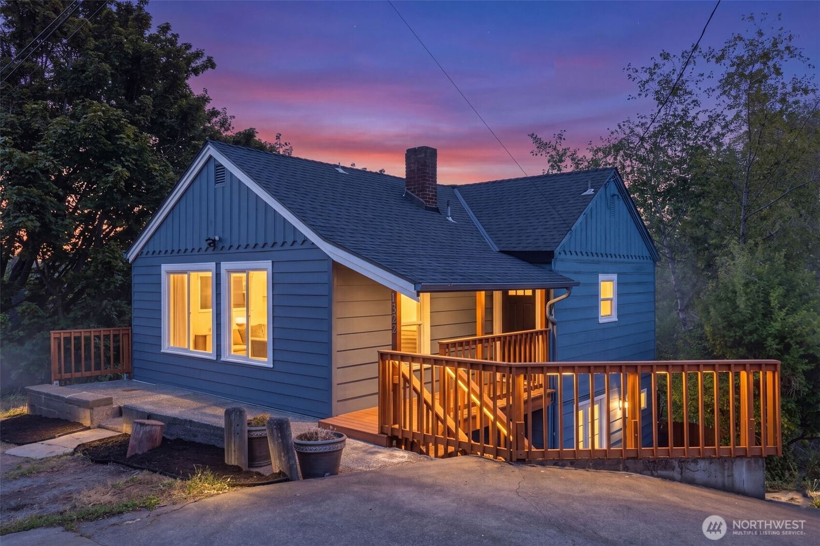 Property Photo: 13222 37th Avenue S WA 98168