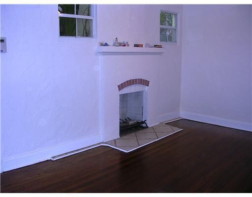 Property Photo: 506 38th Street FL 33407