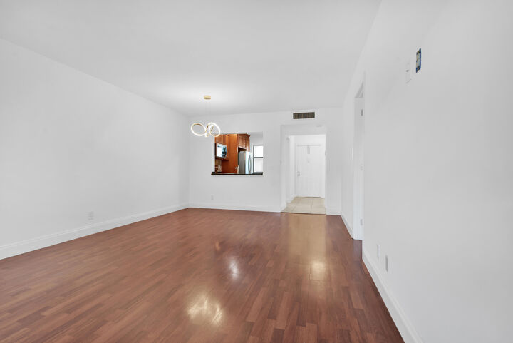 Property Photo:  1252 S Military Trail 1421  FL 33442 