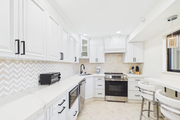 Property Photo: 400 Ocean Trail Way 1208 FL 33477