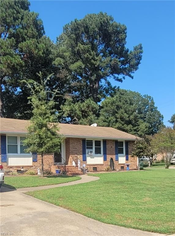 Property Photo:  3680 Deerfield Dr  VA 23435 