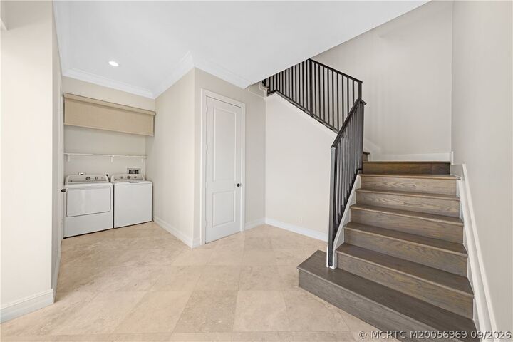 Property Photo:  4339 Bougainvilla Drive  FL 33308 