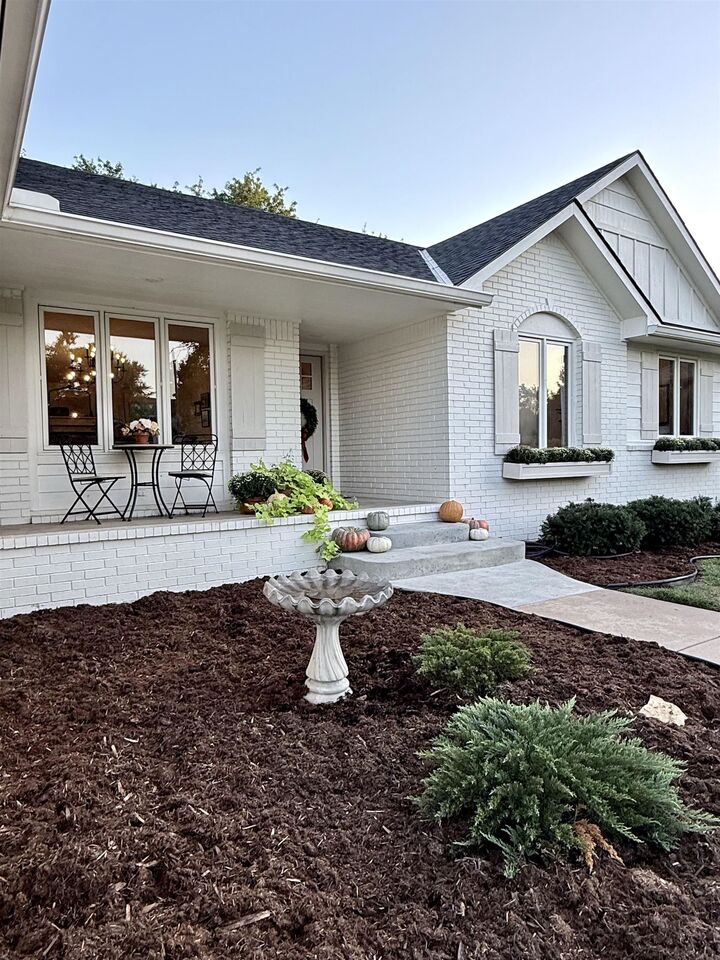 Property Photo: 10509 W Westport KS 67212