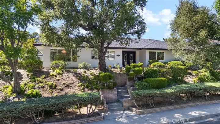 Property Photo:  3301 Vickers  CA 91208 
