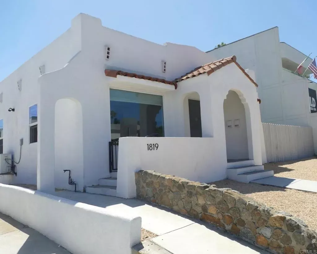 Property Photo:  1817-1819 Sunset Cliffs Blvd  CA 92107 