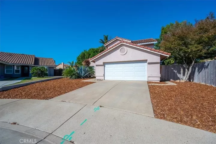 Property Photo:  155 Surf Bird Court  CA 93434 