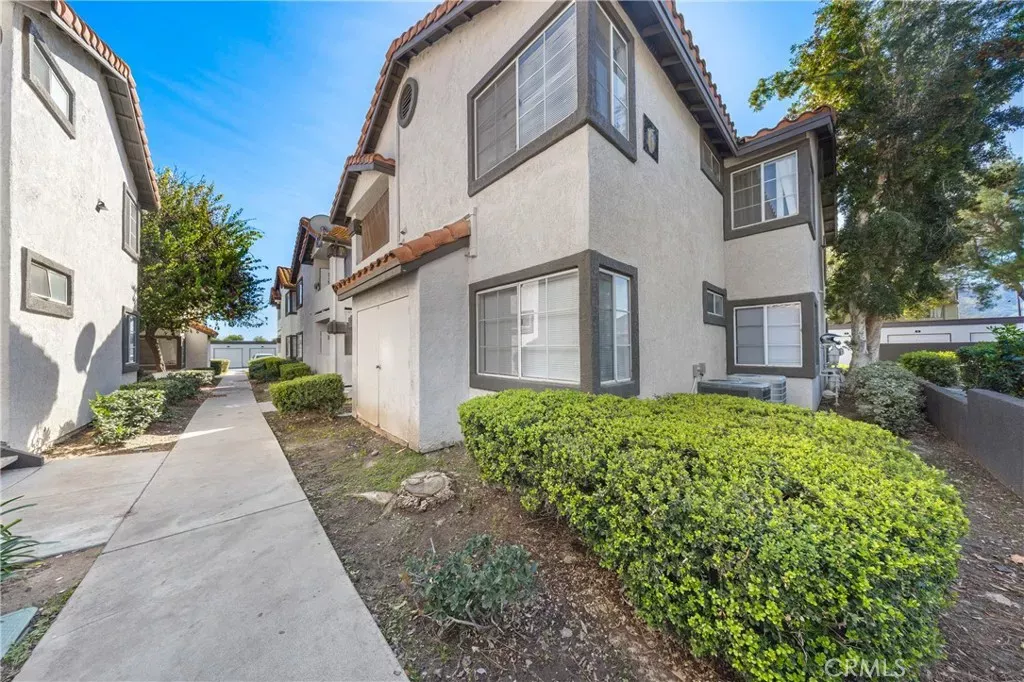 Property Photo:  16377 Lakeshore  CA 92530 