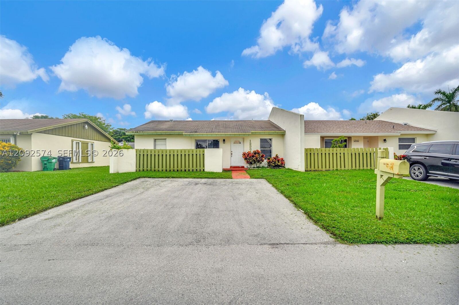 Property Photo: 12334 SW 114th Ter FL 33186