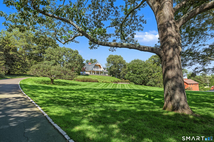 Property Photo: 373 Boston Post Road CT 06443