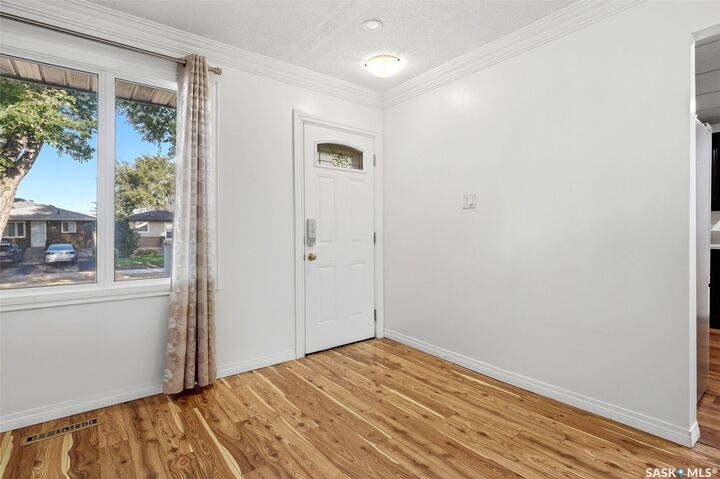 Property Photo:  169 Froom Crescent  SK S4N 1S9 