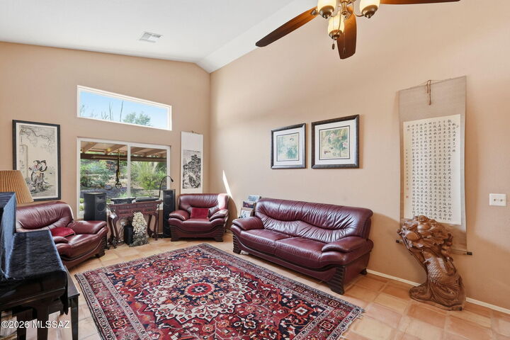 Property Photo: 10660 E Channelside Drive AZ 85748
