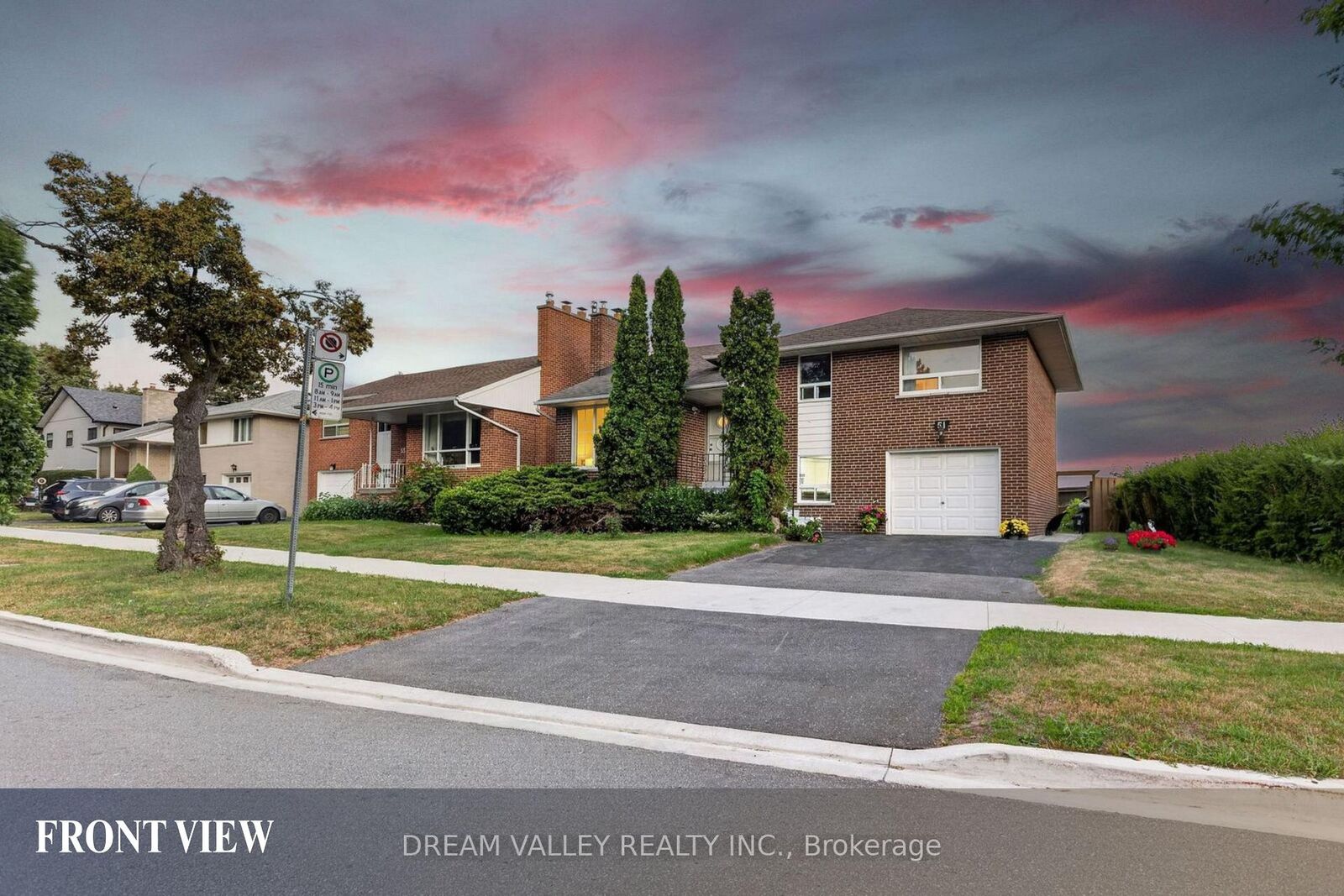 Property Photo:  51 Sloley Road Main  ON M1M 1C7 