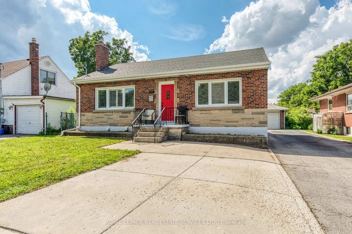 Property Photo:  191 Nash Road N Upper  ON L8H 2P8 