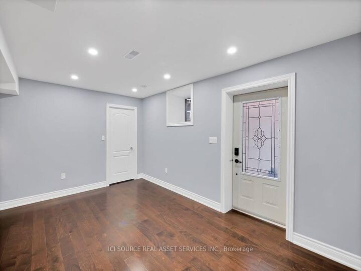 Property Photo:  84 Magill Street Unit #B  ON L8R 2Y5 