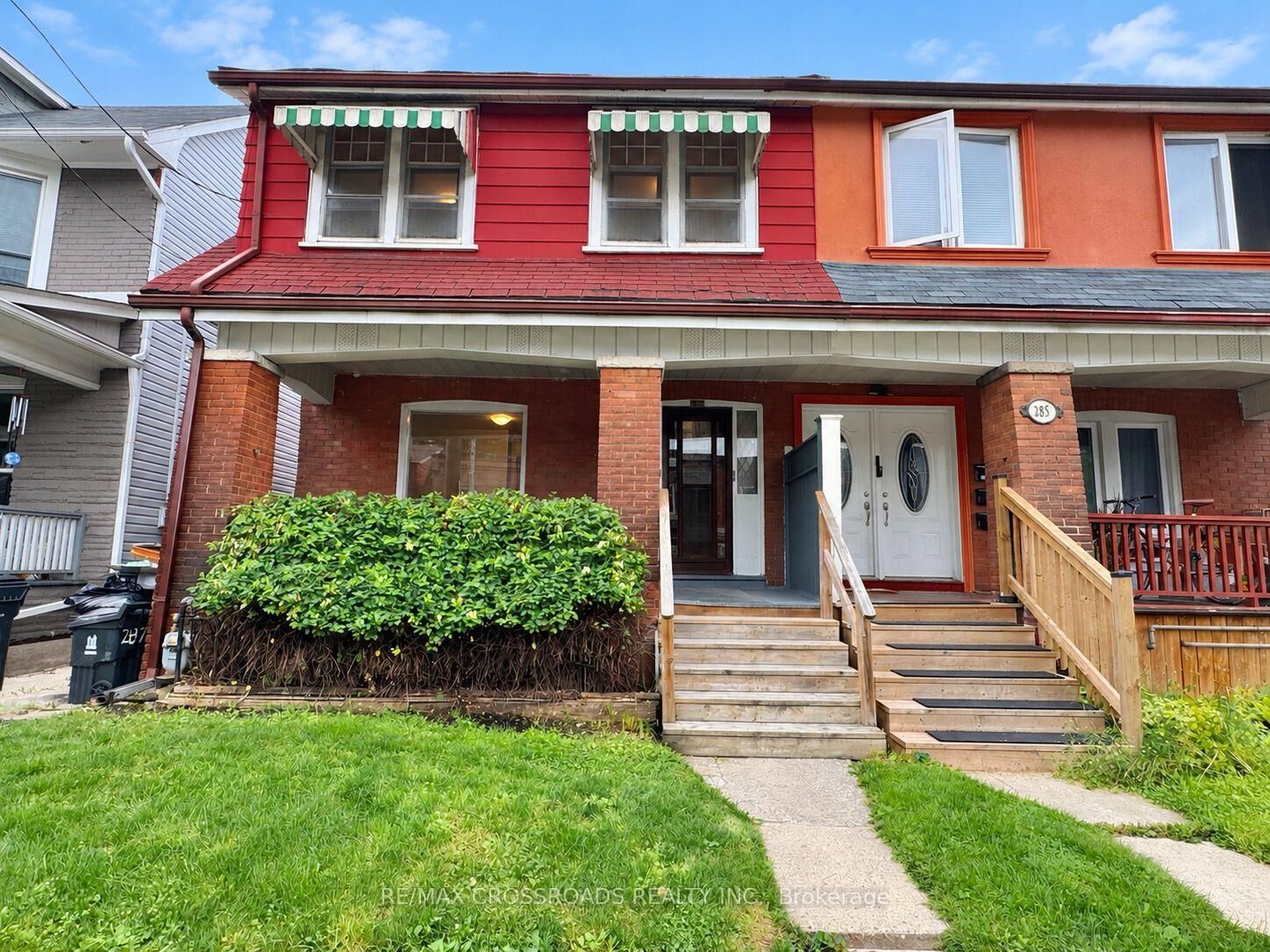 Property Photo:  287 Greenwood Avenue  ON M4L 2R6 