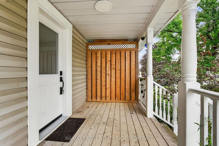 Property Photo:  17 London Avenue  ON K0K 2T0 