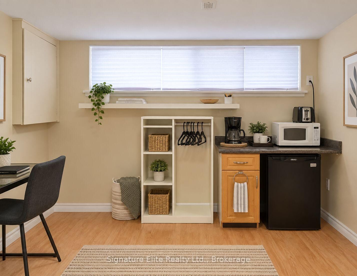 Property Photo:  7 Kencliff Crescent Lower #B  ON M1P 4E2 