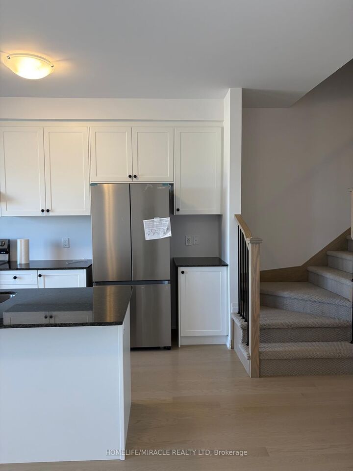 Property Photo:  441 Jack Wilford Way S  ON N4S 0G4 
