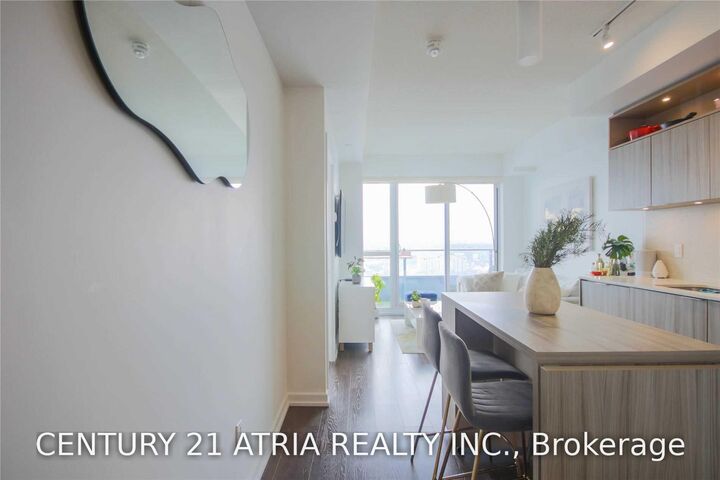 Property Photo:  50 Forest Manor Road 2103  ON M2J 1M6 