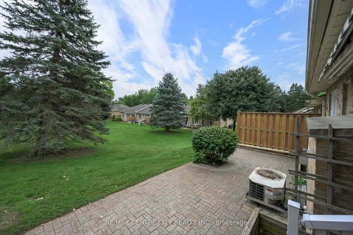 Property Photo: 1241 Hamilton Road 53 ON N5W 6B3
