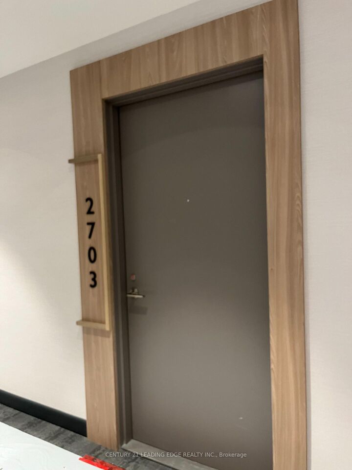 Property Photo:  65 Mutual Street 2703  ON M5B 0E5 
