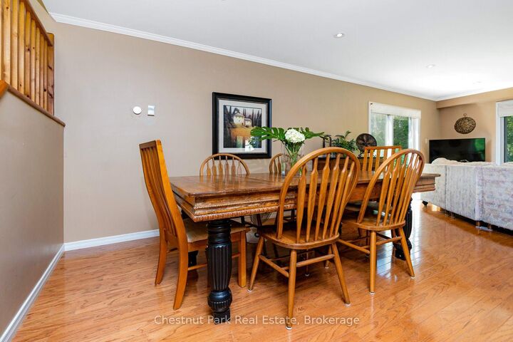 Property Photo:  110 Laurie's Court  ON L9Y 0L4 