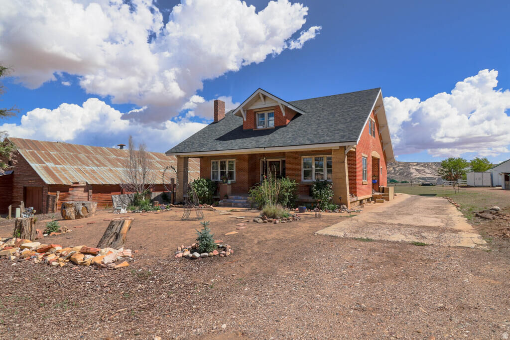 Property Photo:  35 S Center St  UT 84726 