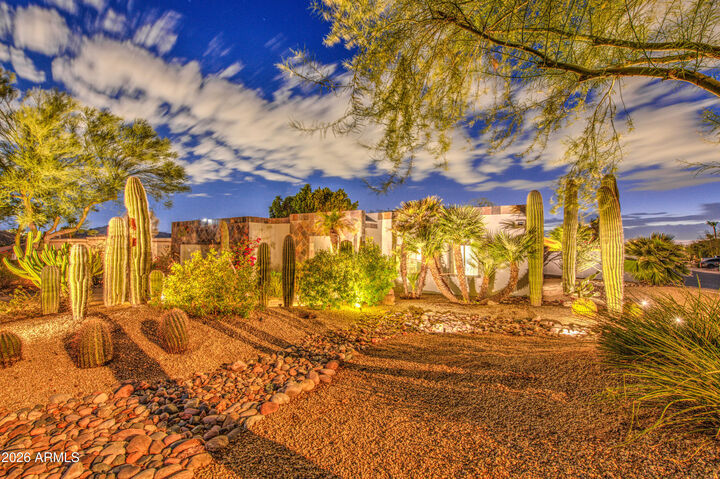 Property Photo: 14238 N 12th Street AZ 85022