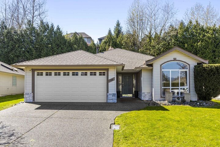 Property Photo:  32250 Downes Road 16  BC V4X 2R1 