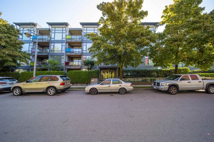 Property Photo: 14300 Riverport Way 207 BC V6W 0A4