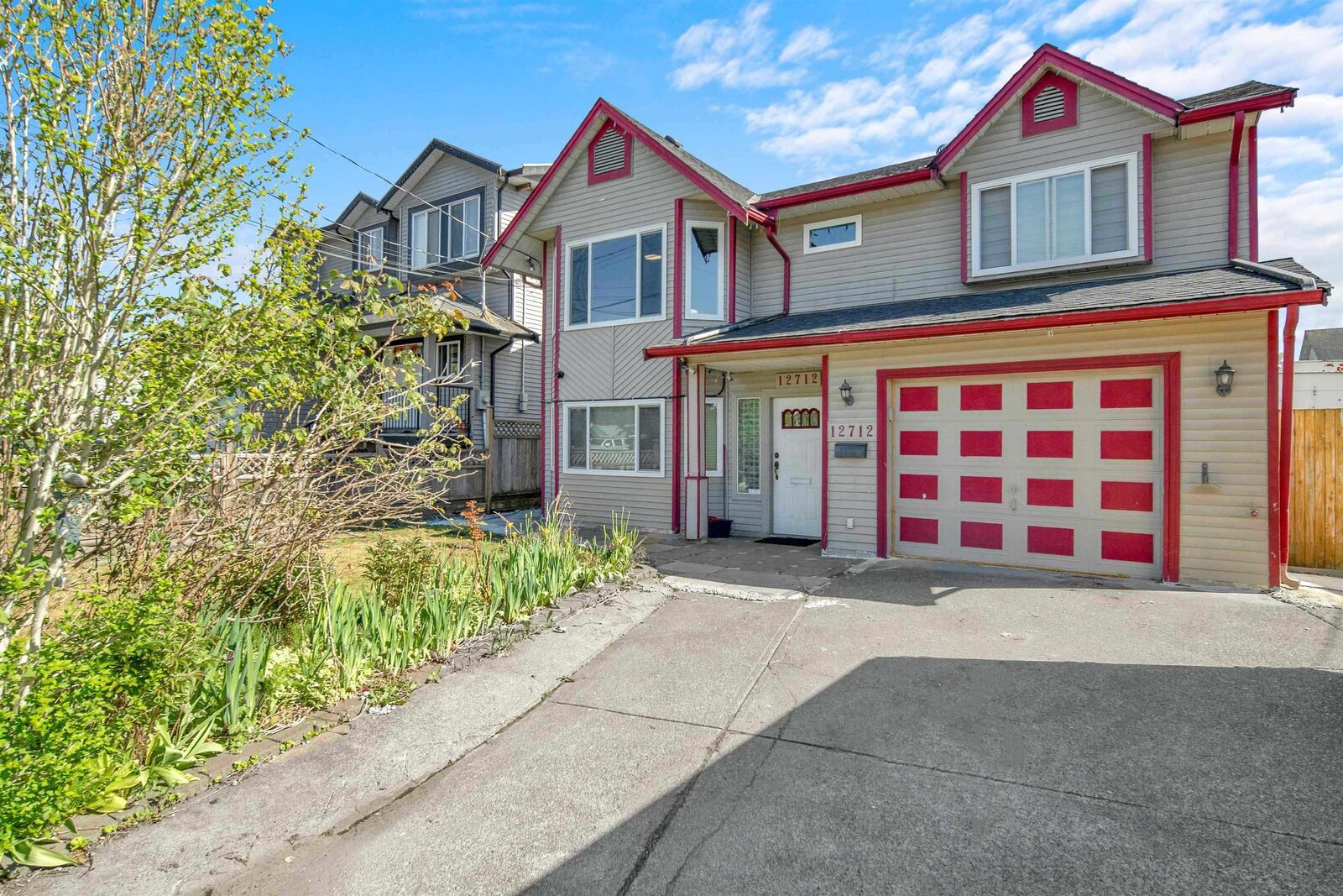 Property Photo:  12712 113A Avenue  BC V3V 3M4 