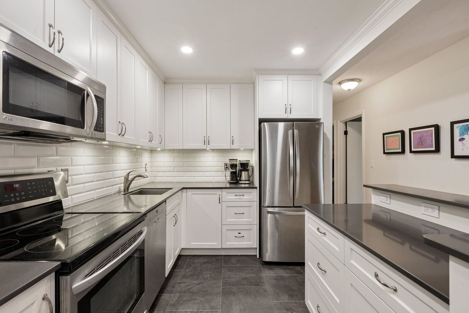 Property Photo: 310 E 3rd Street 209 BC V7L 1E9