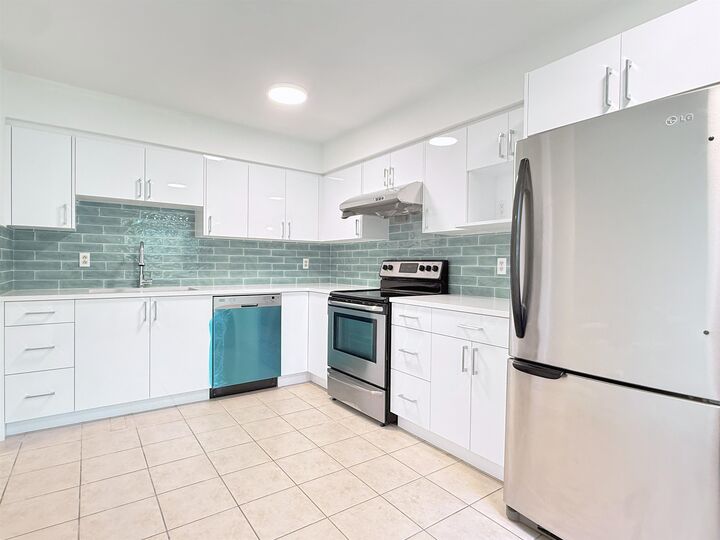 Property Photo: 6100 Tiffany Boulevard 19 BC V7C 5A8
