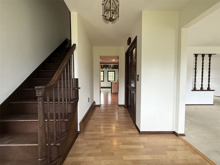 Property Photo:  10 Oakwood Drive  NY 13732 