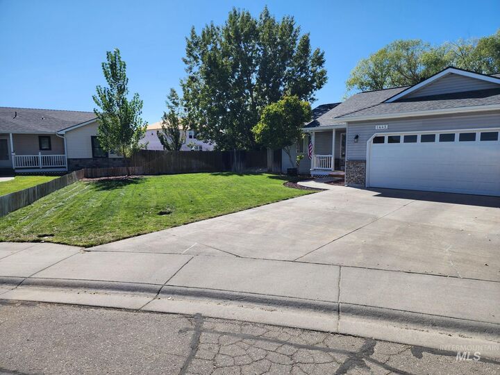 Property Photo: 1445 Kyle Street ID 83647