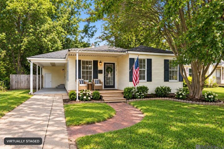 Property Photo:  7769 Lasalle Ave  LA 70806 